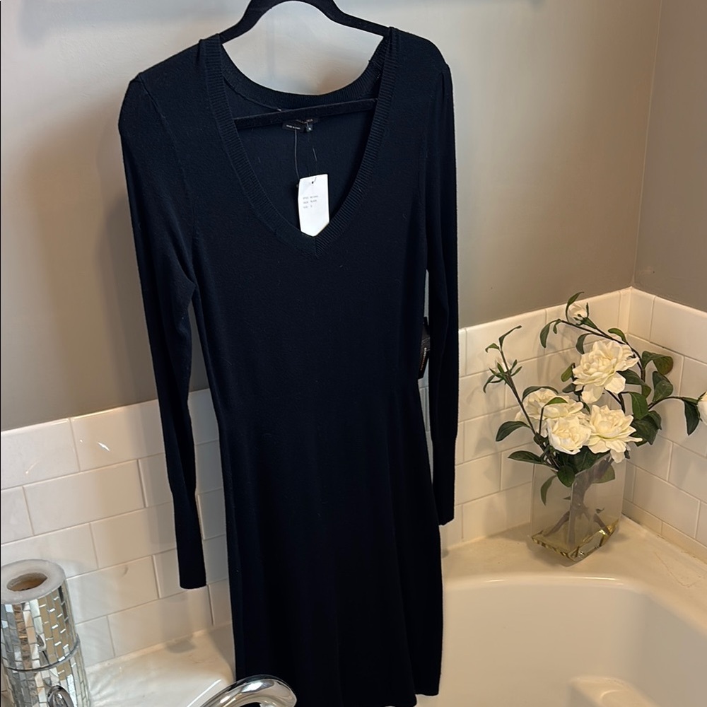 BCBG Black long Sleeves sweater Dress